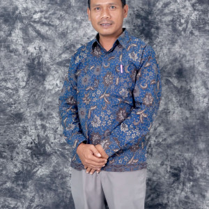 Ashhabul Lubib, S.T